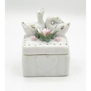 Vtg Porcelain White Double Swan Trinket Box Miniature Flowers Dainty Lid Birds